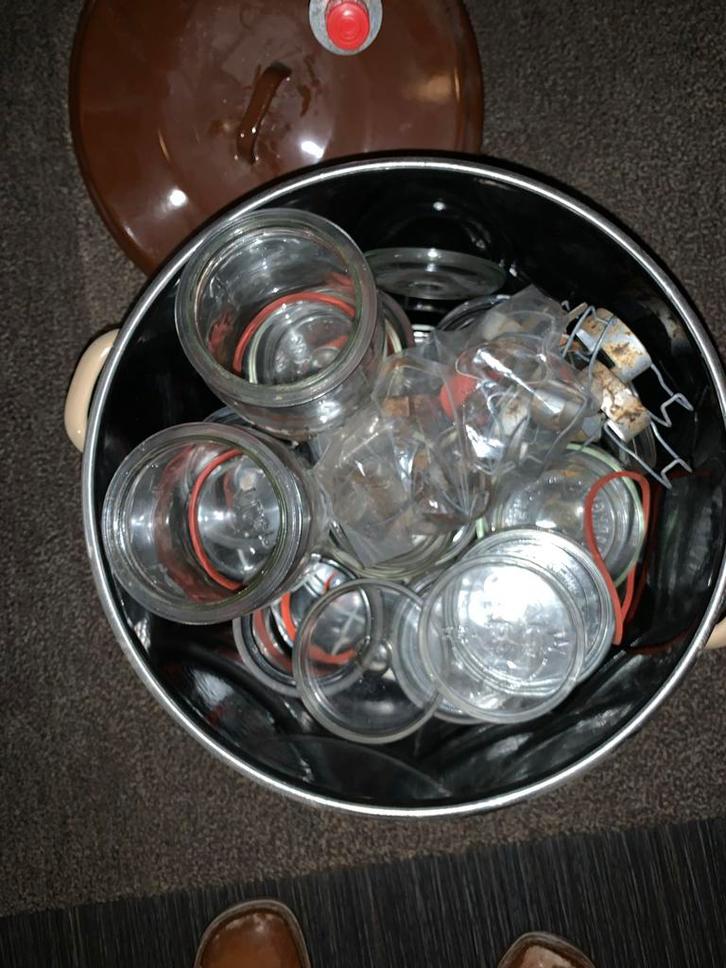 Weckketel met 8 weckflessen en weckringen, Huis en Inrichting, Keuken | Keukenbenodigdheden, Gebruikt, Ophalen