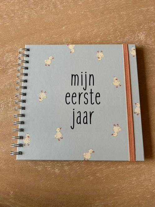 Baby cadeautje - boekje “Mijn eerste jaar”, Boeken, Kinderboeken | Baby's en Peuters, Nieuw, 0 tot 6 maanden, Ophalen of Verzenden