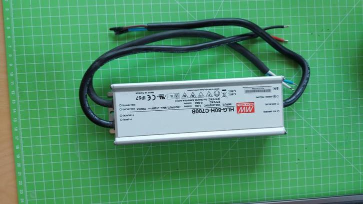 MeanWell HLG-80H-C700B LED voeding, Hobby en Vrije tijd, Elektronica-componenten, Zo goed als nieuw, Ophalen of Verzenden