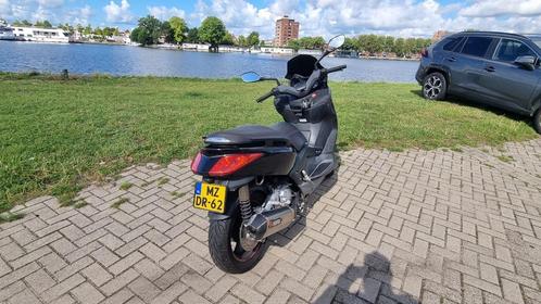 Yamaha X-Max 250 Motorscooter zeer compleet!, Motoren, Motoren | Yamaha, Particulier, Scooter, 12 t/m 35 kW, 1 cilinder, Ophalen