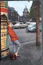 Romy Schneider leunend tegen reclamezuil, 1940 tot 1960, Ongelopen, Sterren en Beroemdheden, Verzenden