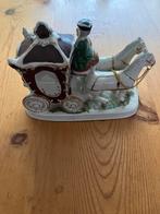 Mooi vintage beeldje van een koets. 19X15 cm, Ophalen of Verzenden