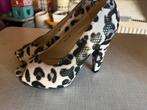 Pumps zwart wit maat 36 zgan, Kleding | Dames, Schoenen, Ophalen of Verzenden, Wit, Zo goed als nieuw, Pumps