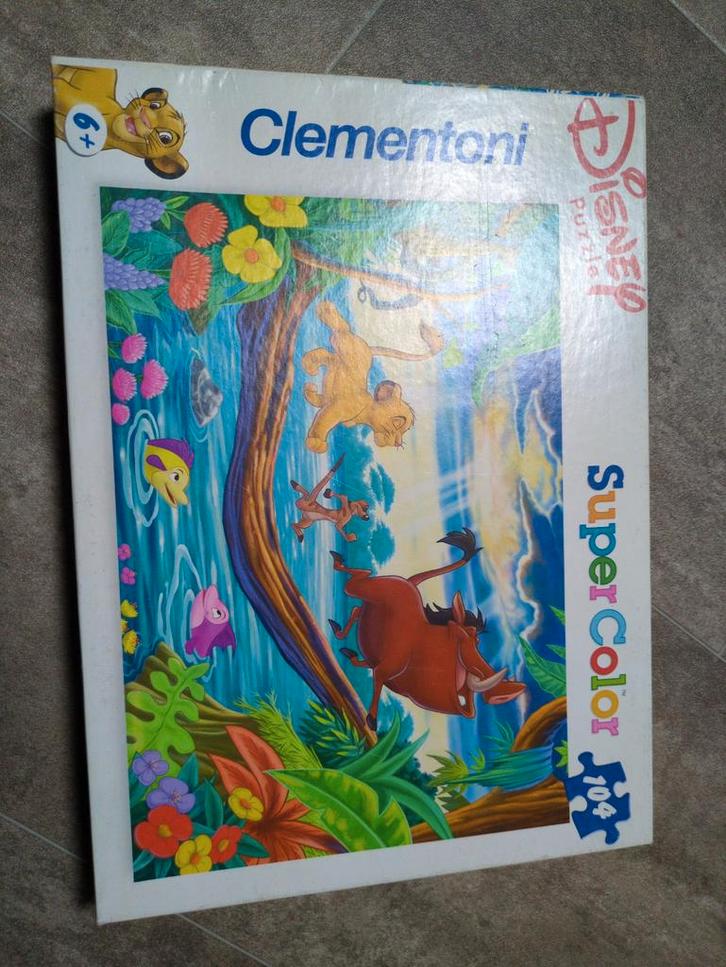 Leeuwenkoning Puzzel - 104 stukjes, Kinderen en Baby's, Speelgoed | Kinderpuzzels, Zo goed als nieuw, 6 jaar of ouder, Meer dan 50 stukjes