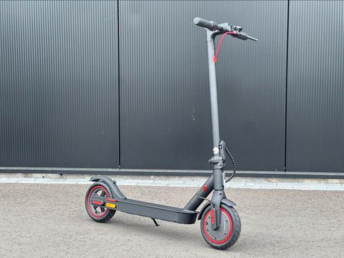 Elektrische Step 350W – 30 km/u – Opvouwbaar met App, Cruise, Fietsen en Brommers, Steps, Nieuw, Elektrische step (E-scooter)