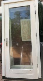 Nieuwe mahonie achterdeur met kozijn., Doe-het-zelf en Verbouw, Kozijnen en Schuifpuien, Deurkozijn, Nieuw, Hout, Ophalen