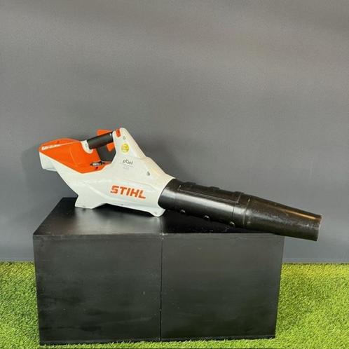 STIHL BGA 86 met garantie, Tuin en Terras, Bladblazers, Zo goed als nieuw, Handgedragen, Accu, Ophalen of Verzenden