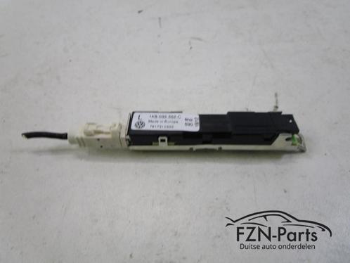 VW Scirocco 1K8 AntenneVersteker 1K8035552C, Auto diversen, Autoradio's, Ophalen of Verzenden