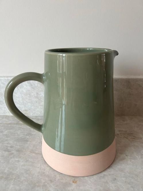 Karaf groen, Chabi Chic, Oumnes, handgemaakt in Marokko, Huis en Inrichting, Keuken | Servies, Nieuw, Overige stijlen, Keramiek