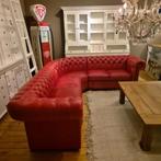 24500 Chesterfield Bank Hoekbank Rood 2,90 m x 2,40 m, Huis en Inrichting, Banken | Bankstellen, Ophalen, 250 tot 300 cm, Hoekbank