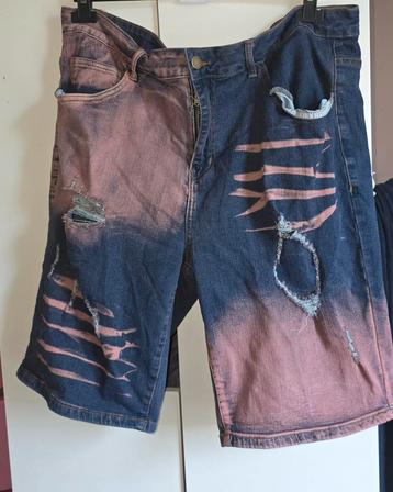 heren korte broek met gaten maat xxl beschikbaar voor biedingen