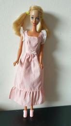 Mooi barbie jurkje met schoentjes, Ophalen of Verzenden, Kleertjes