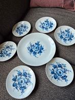 Schumann Arzberg gebakstel, blauw roos motief, Huis en Inrichting, Keuken | Servies, Gebruikt, Ophalen of Verzenden, Bord(en)