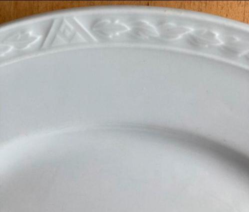 GEZOCHT: Arzberg AH Albert Heijn wit servies borden, Huis en Inrichting, Keuken | Servies, Zo goed als nieuw, Bord(en), Overige stijlen