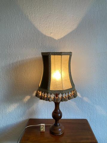 Varkensblaas tafellamp & groen velours & gevlochten franjes beschikbaar voor biedingen