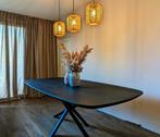 Zwarte Deens ovale tafels verjongd, en oud eiken, boomstam !, Huis en Inrichting, Tafels | Eettafels, 200 cm of meer, Ophalen of Verzenden