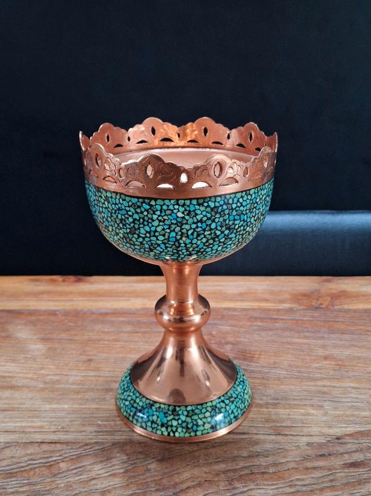 vintage turquoise op koper snoep nootjes beker serveerschaal, Antiek en Kunst, Kunst | Niet-Westerse kunst, Ophalen of Verzenden