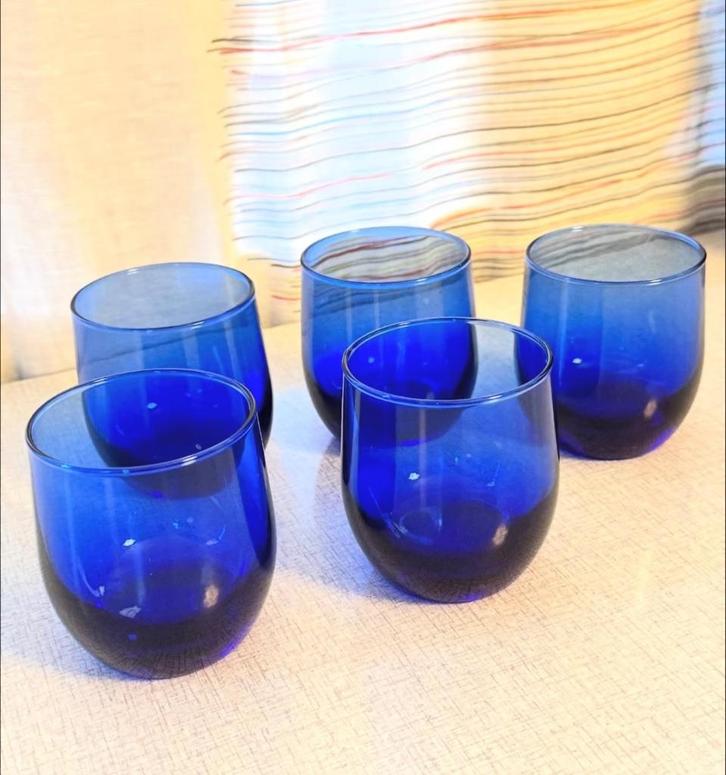 Kobaltblauwe vintage bekerglazen, 5 stuks, Antiek en Kunst, Antiek | Glas en Kristal, Ophalen of Verzenden