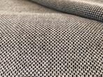 Kvadrat Skifer 210; beige 3D patroon op zwart; meubelstof, Hobby en Vrije tijd, Stoffen en Lappen, Wol, 120 cm of meer, Beige