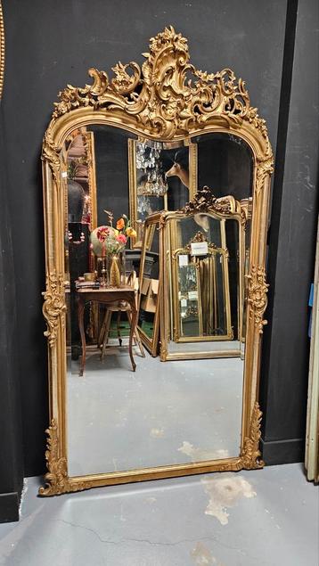 Antieke bladgouden schouwspiegel/ kuifspiegel.. beschikbaar voor biedingen