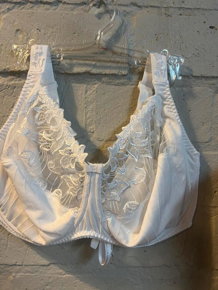 Prima Donna deauville bh wit of zwart NIEUW!! €112,- nu 20%, Kleding | Dames, Ondergoed en Lingerie, BH, Ophalen of Verzenden