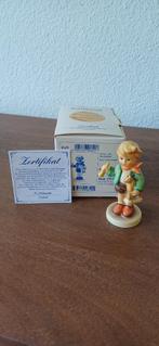 Hummel #820 Junge met Holzpferd, Ophalen of Verzenden, Nieuw, Hummel