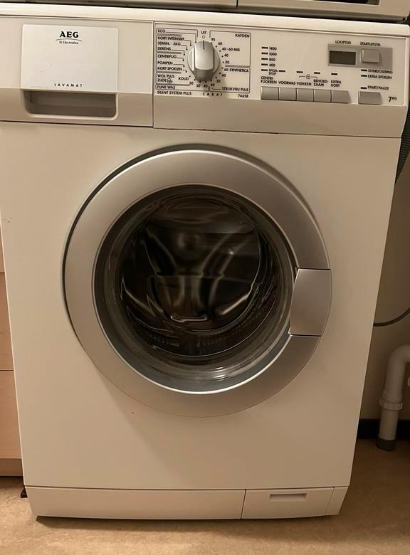 AEG Lavamat 7kg Wasmachine - Voorlader, Witgoed en Apparatuur, Wasmachines, Gebruikt, Voorlader, 6 tot 8 kg, 85 tot 90 cm, 1200 tot 1600 toeren
