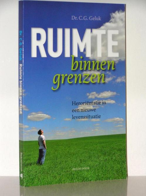 C.G. Geluk - Ruimte binnen grenzen (omgaan met beperkingen), Boeken, Godsdienst en Theologie, Zo goed als nieuw, Christendom | Katholiek