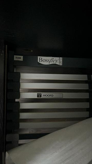 Ikea MALM bedframe zwart 140 x 200 - afbeelding 6