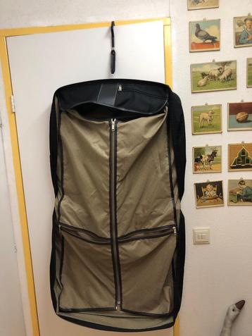 Samsonite reistas voor kleding beschikbaar voor biedingen