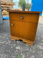 Vintage nachtkastje / bijzetkastje met lade en deurtje, Ophalen