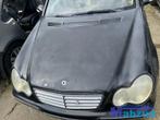 MERCEDES C KLASSE W203 Zwart 197 motorkap met grille, Ophalen of Verzenden, Gebruikt, Mercedes-Benz, Motorkap