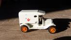Efsi T-Ford rode kruis, Hobby en Vrije tijd, Modelauto's | 1:87, Ophalen of Verzenden, Zo goed als nieuw, Auto, Efsi
