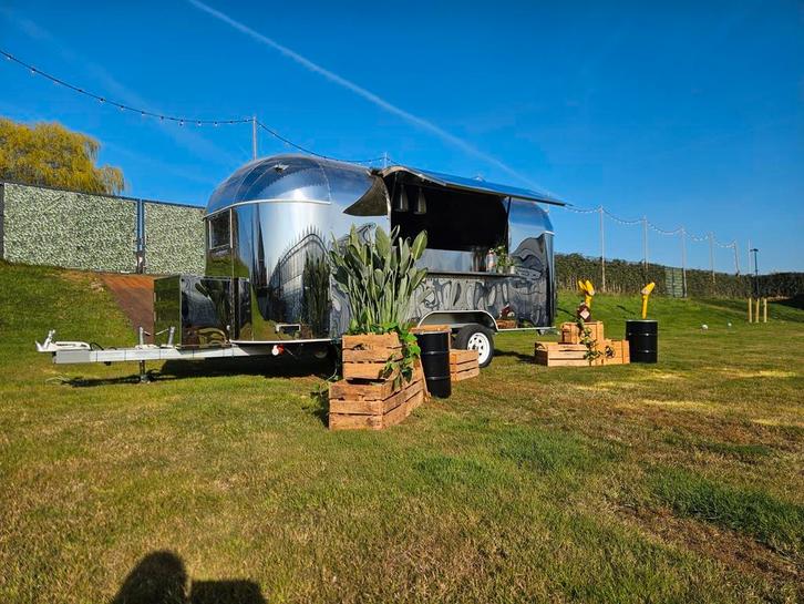 airstream foodtruck trailer, Zakelijke goederen, Partijgoederen en Retail | Verkoopwagens, Ophalen