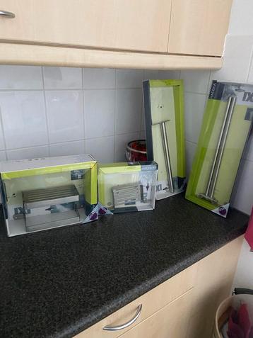 Nieuwe Haceka accessoires badkamer, keuken , toilet beschikbaar voor biedingen