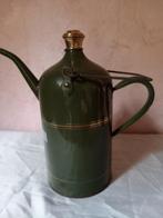 Donkergroen emaille 2 liter petroleumkan, Antiek en Kunst, Antiek | Emaille, Ophalen of Verzenden