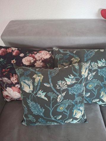 Decoratieve Kussens - Set van 4 beschikbaar voor biedingen
