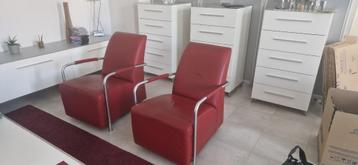 Rode leren Jan des Bouvrie fauteuil beschikbaar voor biedingen