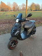piaggio zip, Fietsen en Brommers, Scooters | Piaggio, Ophalen, Maximaal 45 km/u, Zip, Zo goed als nieuw