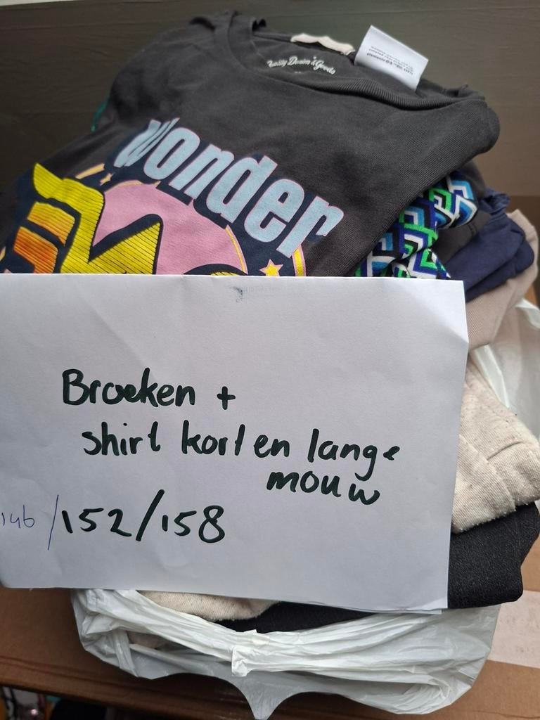 Kinderkleding, Ophalen, Maat 146