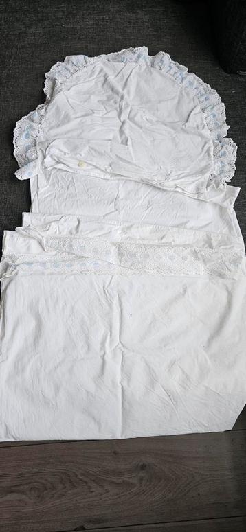 GRATIS!!! Vintage lakentje en hoofdonderlegger. beschikbaar voor biedingen