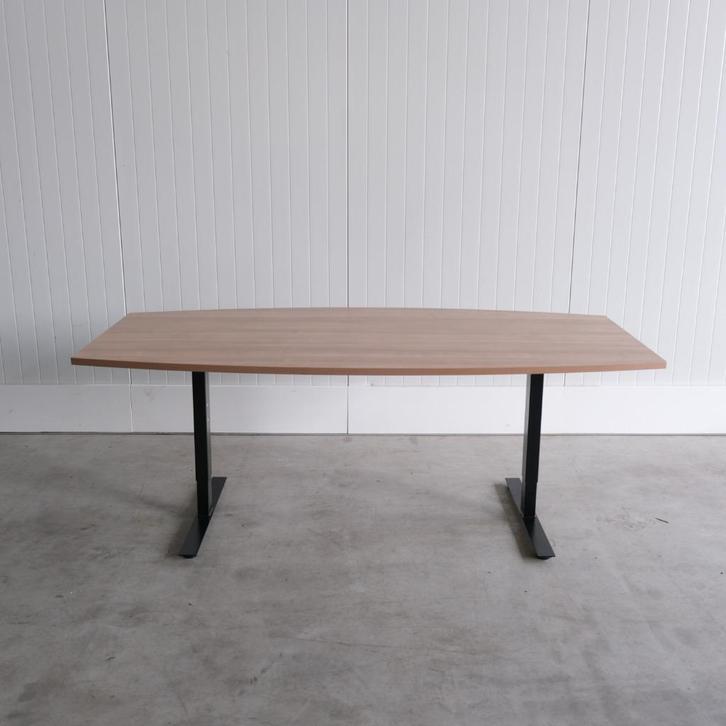 Restpartij - Kantinetafel - Tonvormig blad 200x100/75cm, Huis en Inrichting, Bureaus, Zo goed als nieuw, Bureau, In hoogte verstelbaar