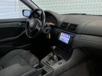 BMW 3-serie Touring 318i - KOPPAKKING DEFECT (2001), Auto's, BMW, Achterwielaandrijving, 4 cilinders, Blauw, Origineel Nederlands