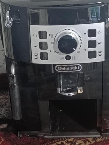 Combinatiekoffiemachine De’Longhi Magnifica S beschikbaar voor biedingen