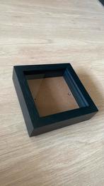 Museumwinkel zwarte houten fotolijst met glas 16 / 16 cm., Huis en Inrichting, Woonaccessoires | Lijsten, Minder dan 50 cm, Minder dan 50 cm