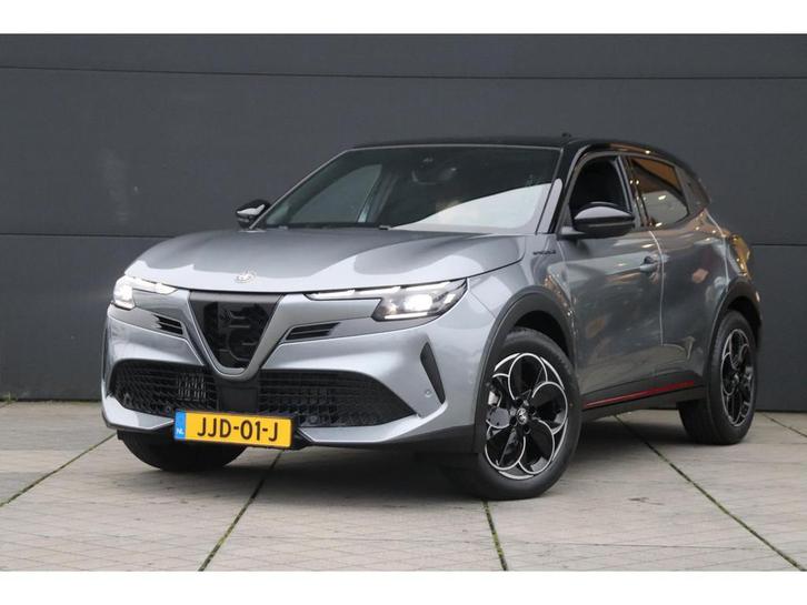 Alfa Romeo Junior 1.2 Turbo Hybrid Ibrida Speciale / Direct, Auto's, Alfa Romeo, Bedrijf, Te koop, Junior, ABS, Airbags, Airconditioning