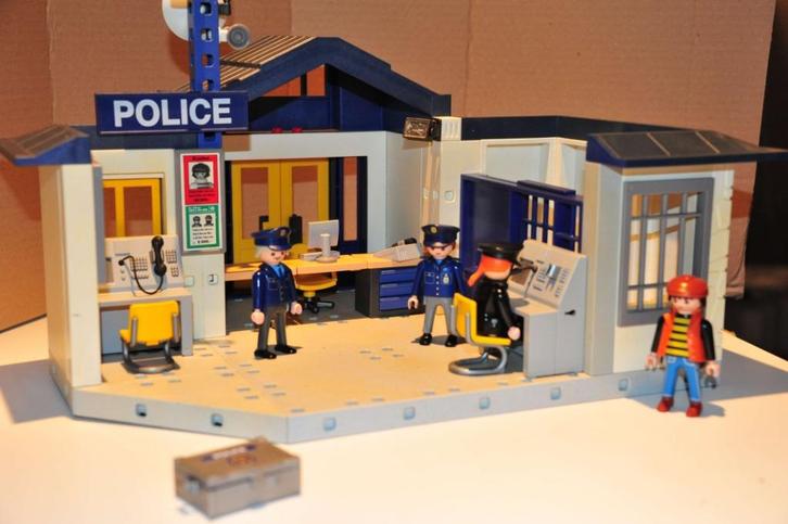 Heel véél spannende Politie-sets!! >>> Zie foto's!, Kinderen en Baby's, Speelgoed | Playmobil, Gebruikt, Complete set, Ophalen of Verzenden