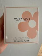 Marc Jacobs Daisy Love 30ml edt, Sieraden, Tassen en Uiterlijk, Uiterlijk | Parfum, Ophalen of Verzenden, Nieuw