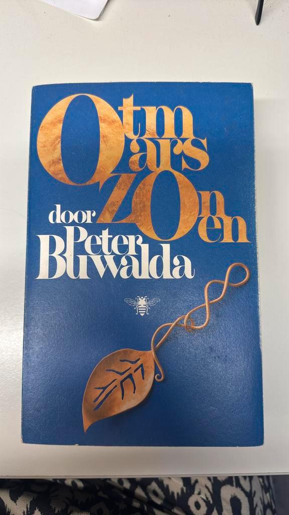 Peter Buwalda - Otmars zonen, Boeken, Literatuur, Zo goed als nieuw, Nederland, Ophalen of Verzenden