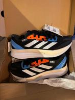 Adidas Adizero Boston 11 Berlin Signature Shoe Size 44 (New), Sport en Fitness, Loopsport en Atletiek, Adidas, Hardloopschoenen